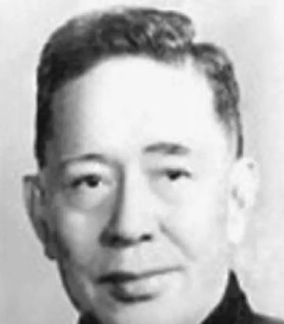 1944年，新四军浙东抗日根据地内来了两名女土匪，带来了一张她们老大签的借条，希