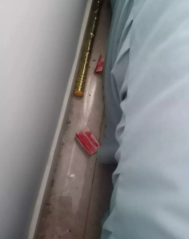 清理床底下时发现的，惊不惊喜，意不意外？
