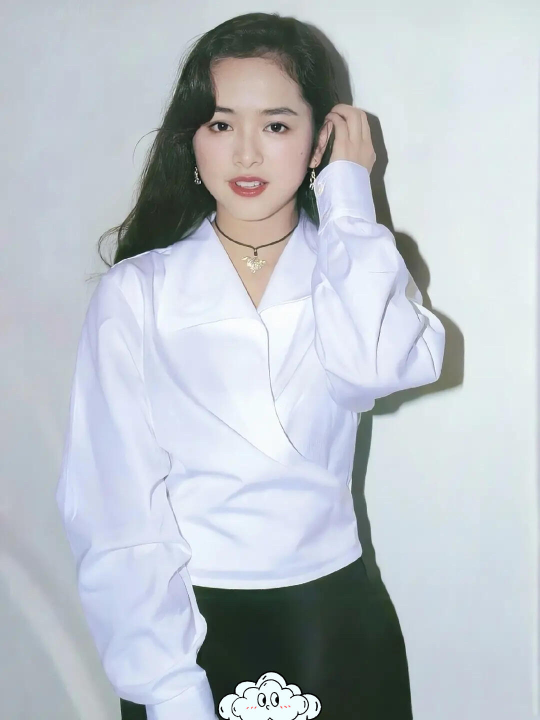 她22岁嫁入豪门，却被丈夫和小三联手毁掉