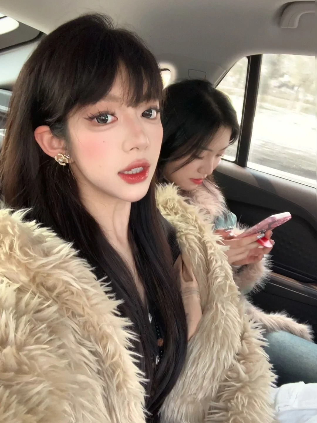 姐姐(^^)
跟闺出去玩的一天