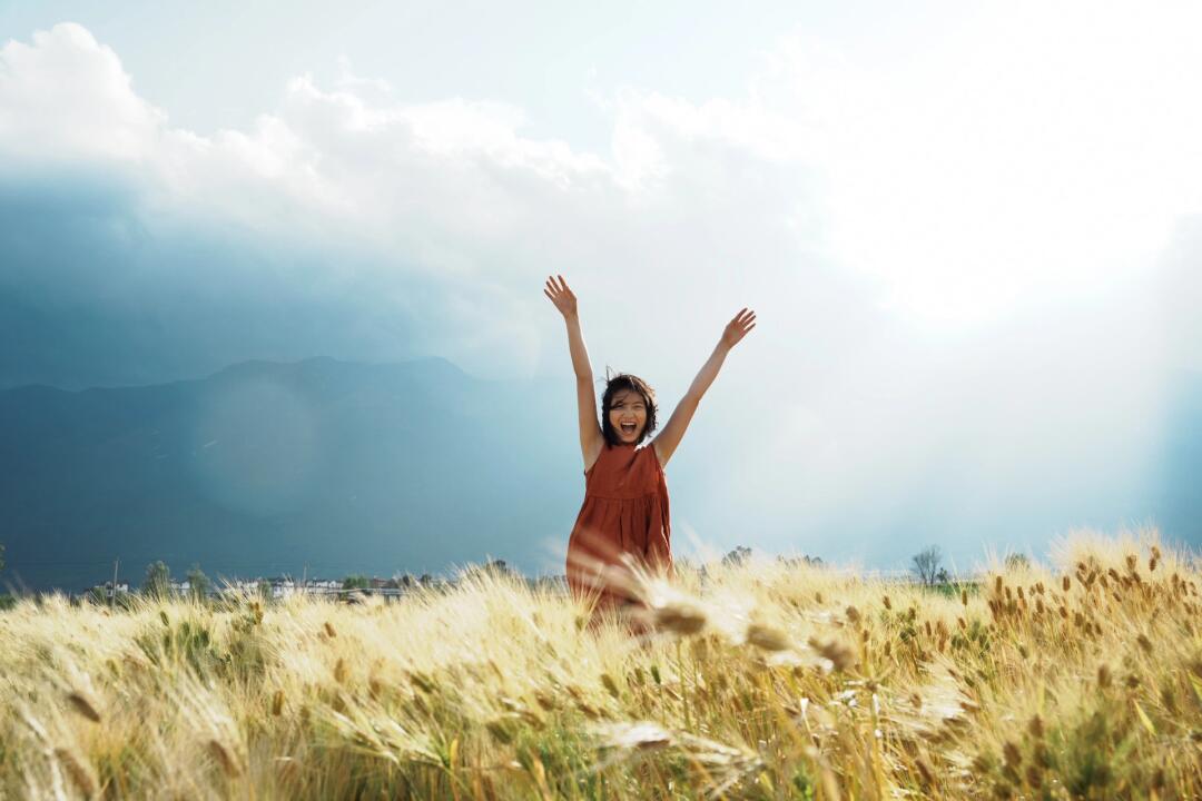 存一些自由感拍照姿势🍎必看‼️