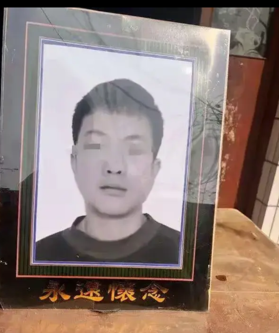 我是臧梵清，王子耀案件的辩护律师。这是一场令人痛心的案件，但作为律师，我只能尽我