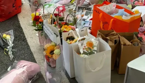 合肥教师节设局构陷老师这件事，我估计受伤害最深应该是家长。
因为到目前为止，老师