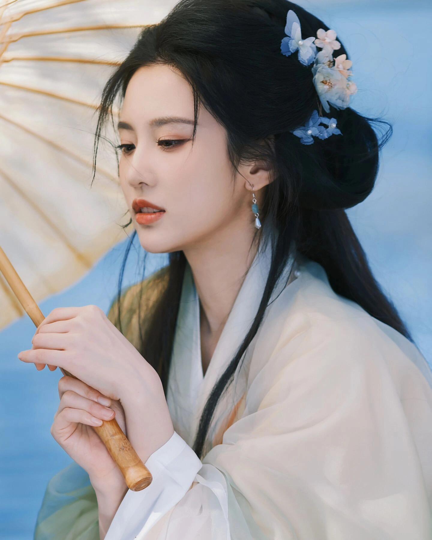 张慧雯的颜值清新甜美