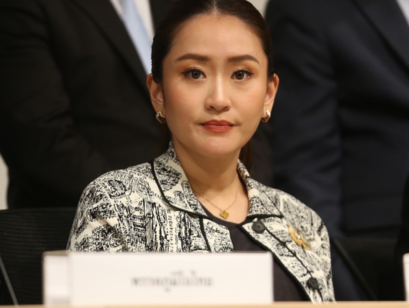 日前，在老挝首都万象举行的东亚合作领导人系列会议期间，中方政府高层与泰国新总理佩