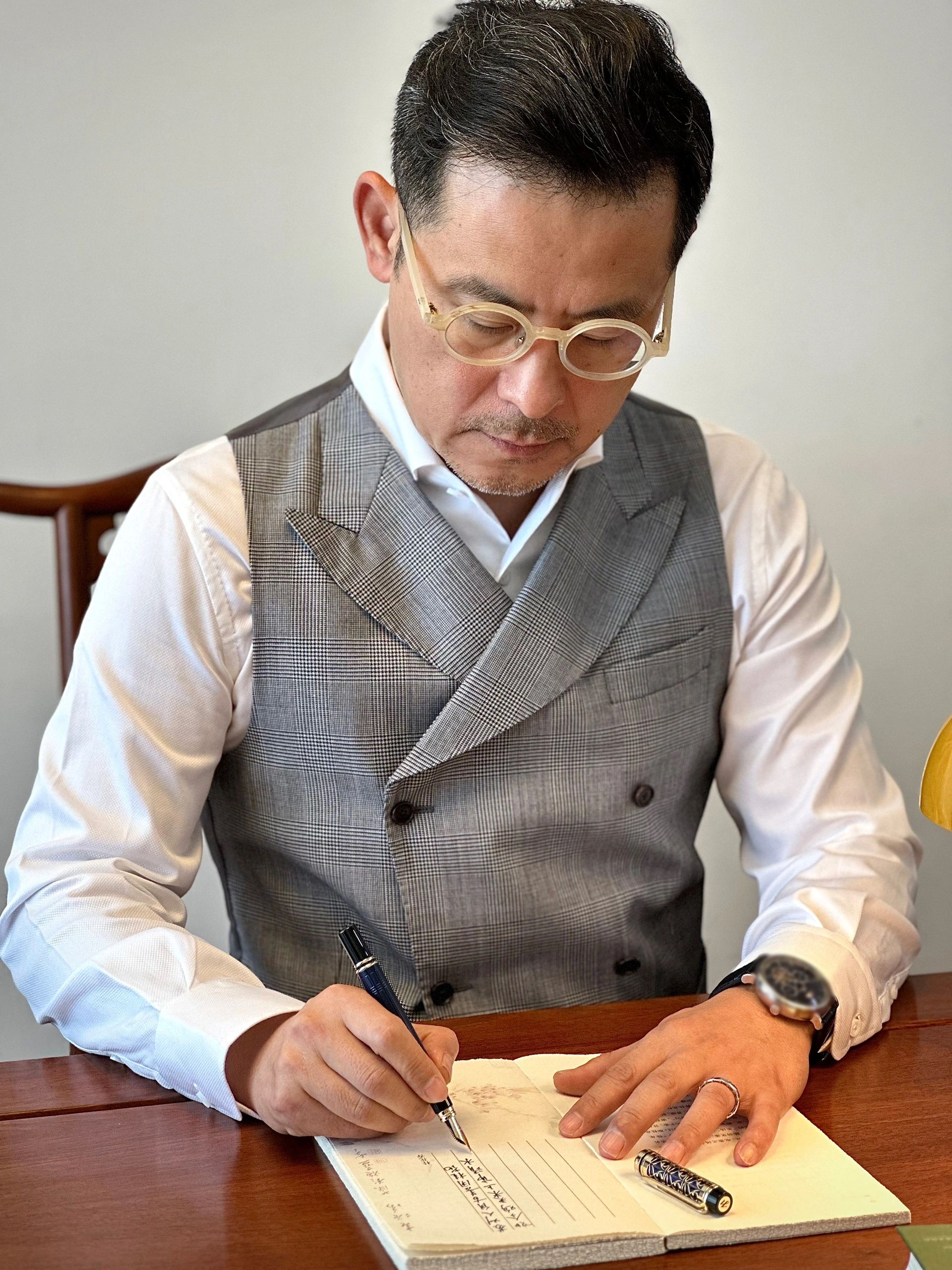 还是喜欢书写的温度