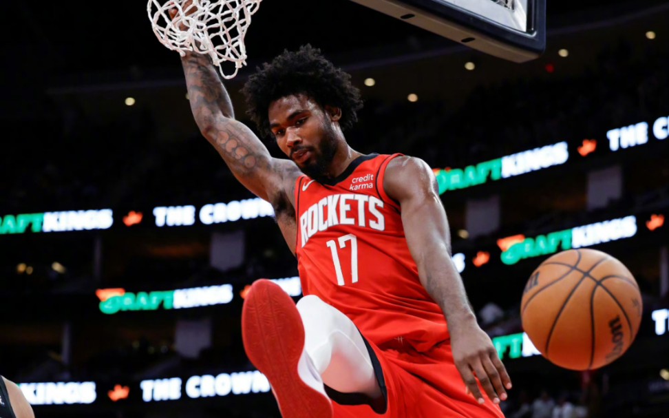 最近有网站统计了NBA所有球员的防守效率，火箭队替补塔里-伊森防守效率值为96.