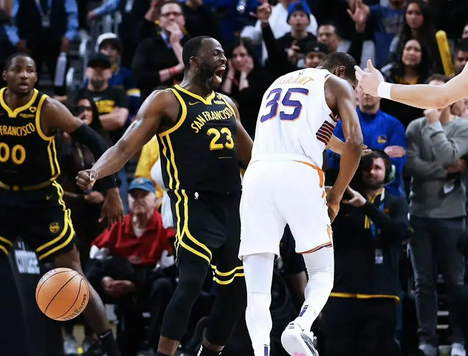 都说追梦和杜兰特已经和解，但从最近几件事来看，并不是这样，勇士和太阳比赛中，格林