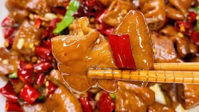 爆炒肥肠，让你欲罢不能