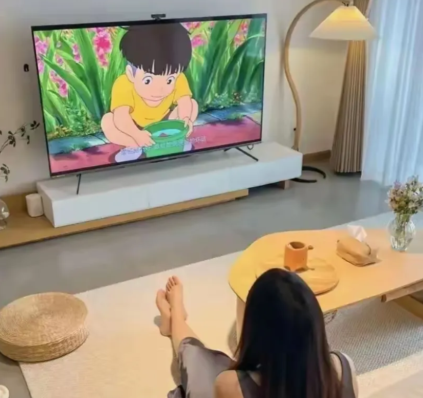 变相收费，自取灭亡：中国有线电视活活被自己把自己玩死了。

1、首先，有线电视通