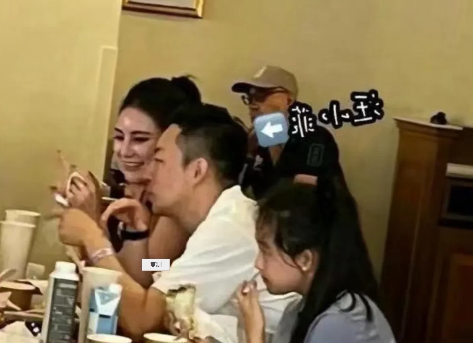 S儿女真的不会恨泼尽脏水网暴生母直至去世的爸爸、奶奶吗？从母子俩开撕前妻无视法律