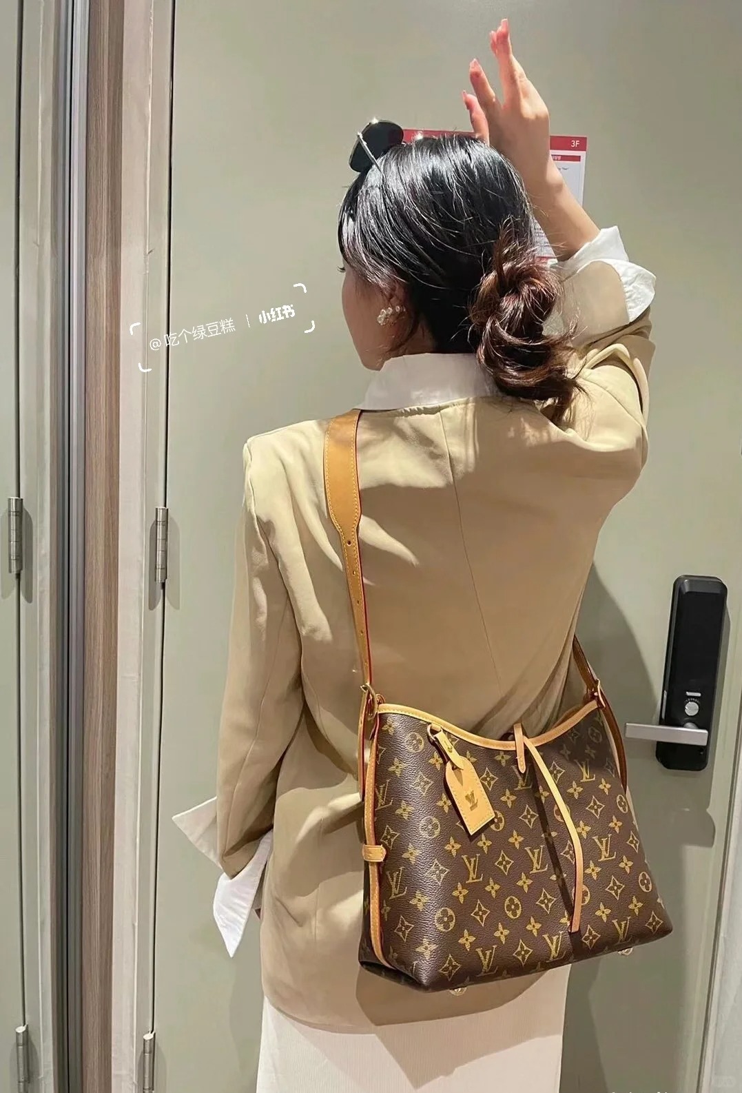 还算ok？盲入的广版carryall
火到24年的carryall，23年12月