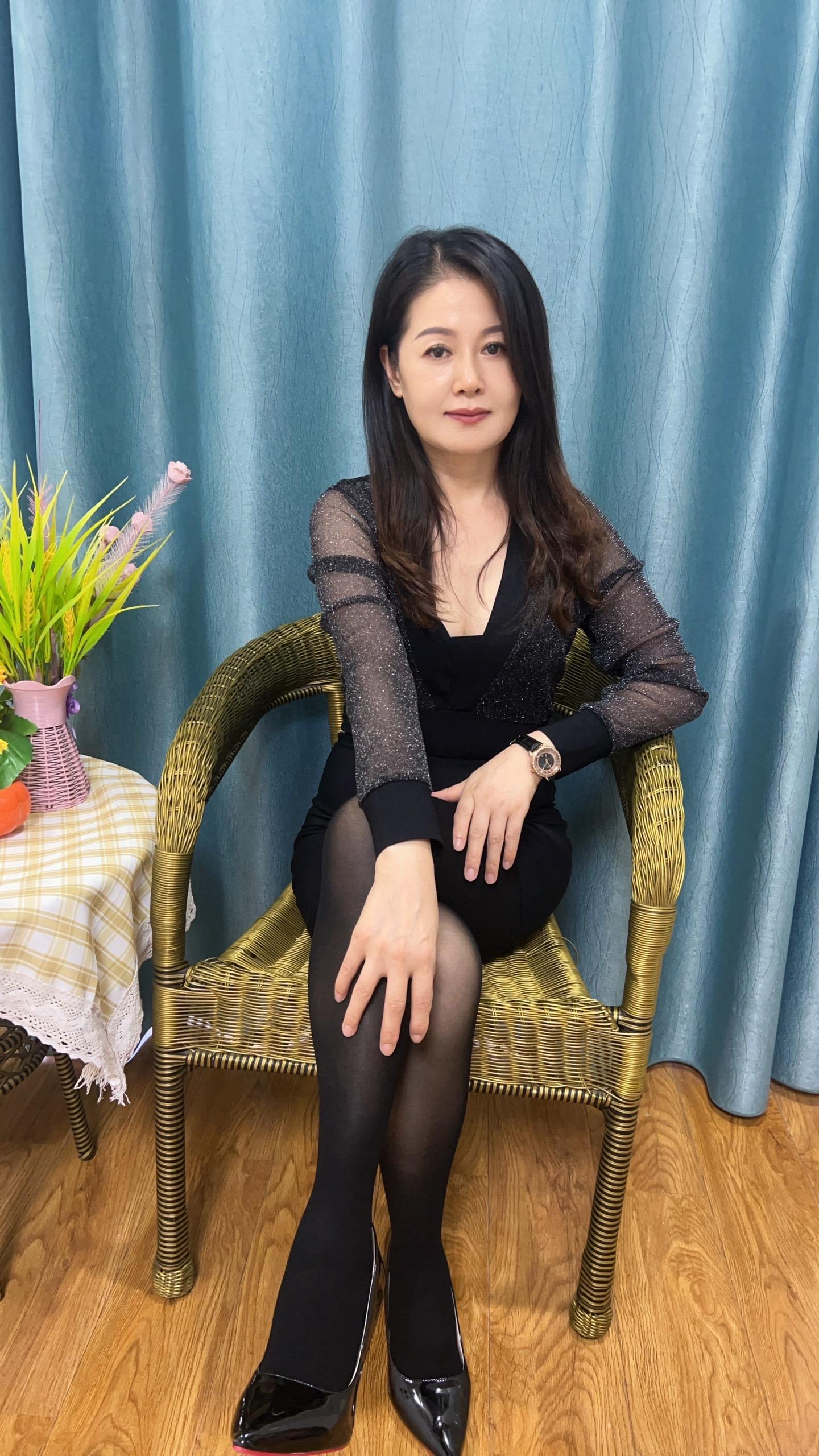 都说像我们这种80后的少妇还谈什么恋爱和感情，你们说对还是不对？