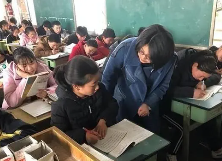 教学新概念“大单元教学”，一线教师憋气吧。
先看看大单元教学的概念，读下来就一个