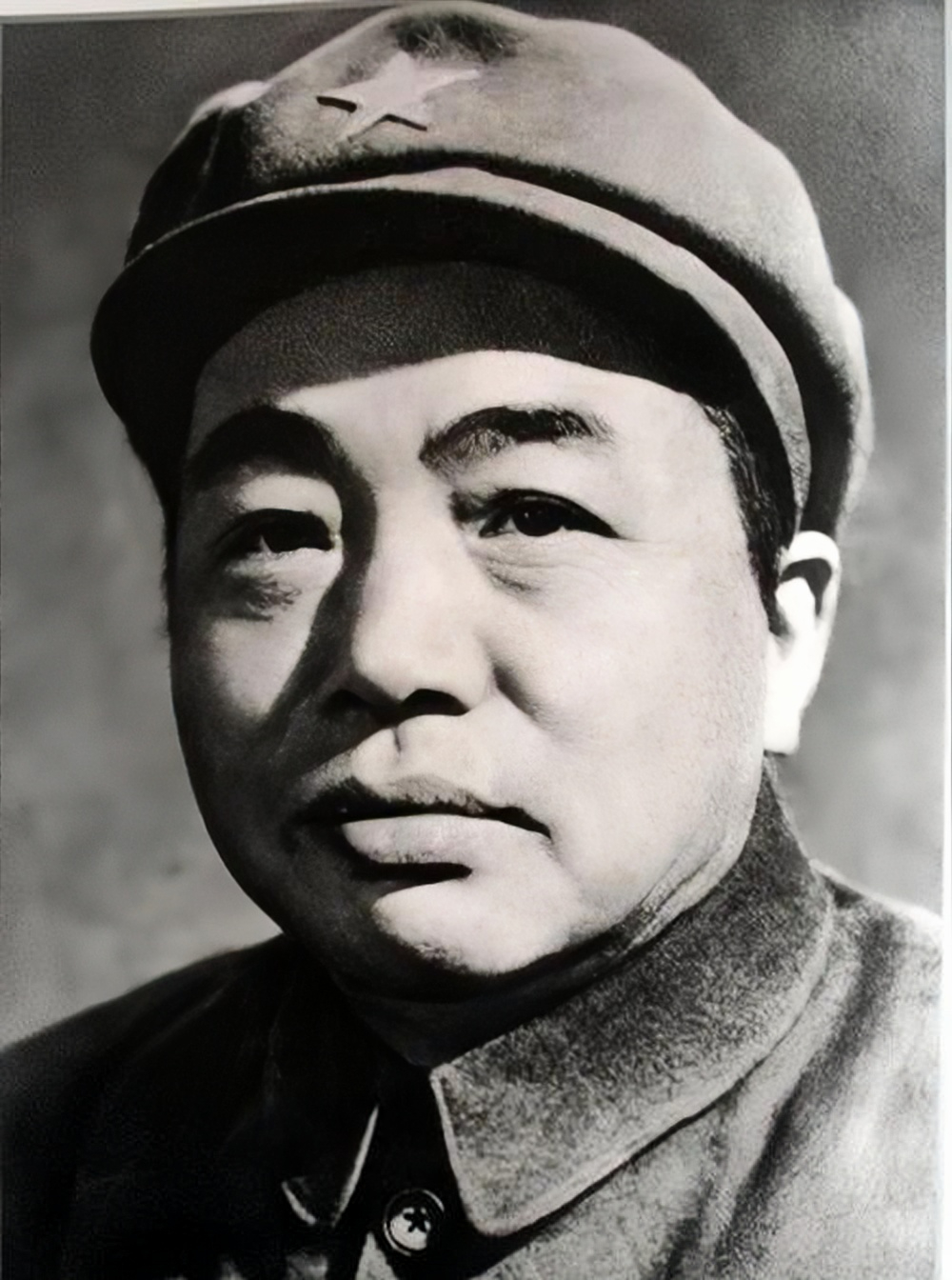 1959年庐山会议之后，彭德怀被免去了国防部长职务，他真的无官一身轻了吗？非也。