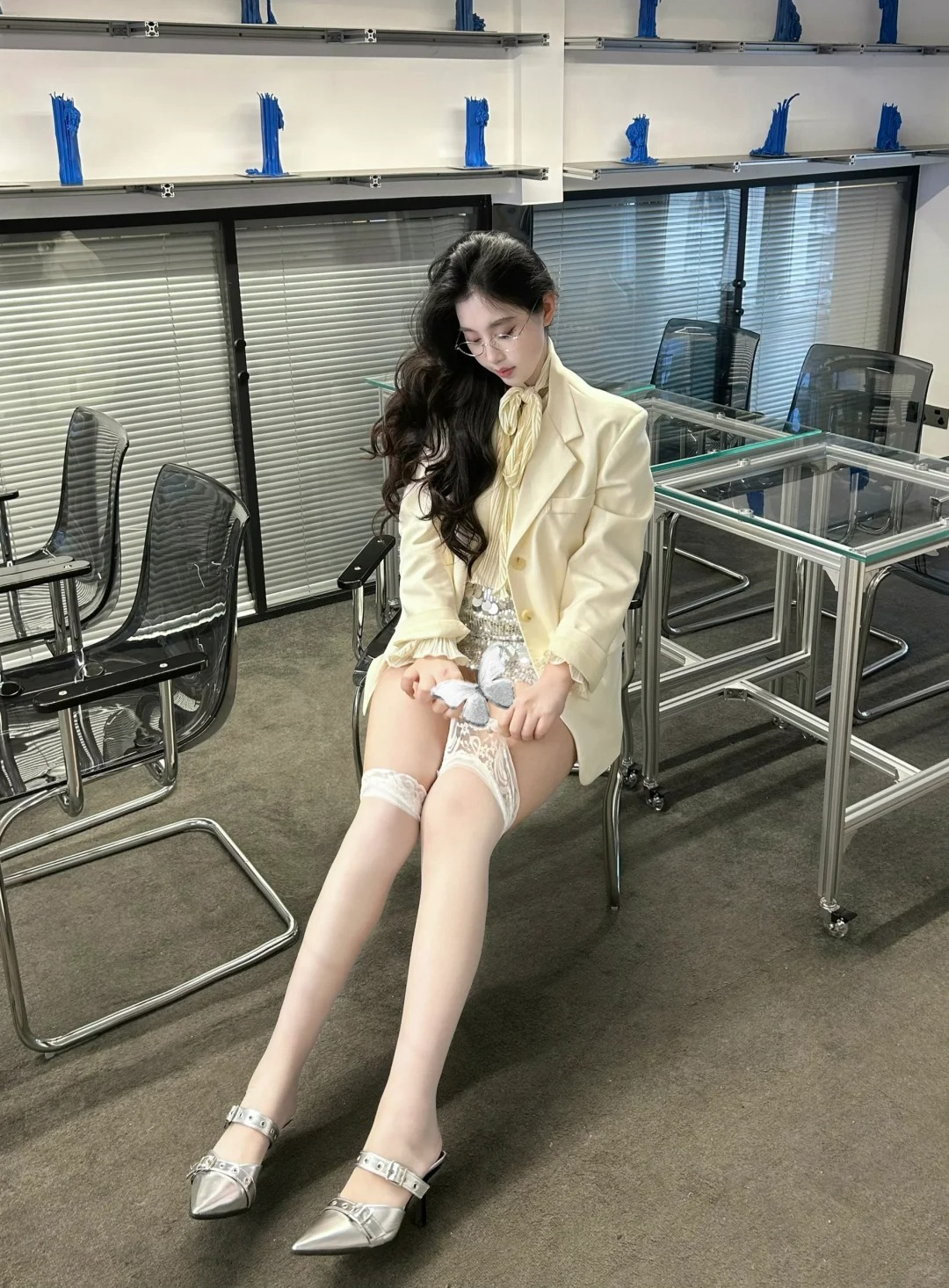 朋友说我脸一般 但身材绝了