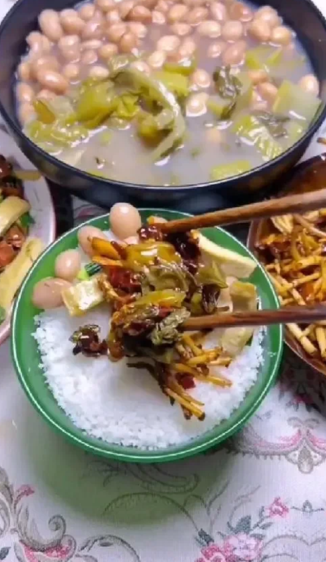 自作自受的人真的劝不了，公公得了尿毒症，已经完全没有小便了，就靠每个星期透析三次