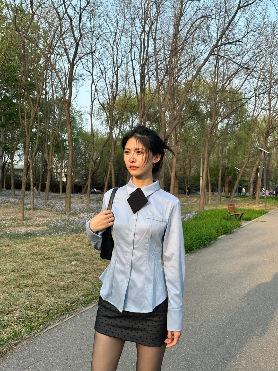 穿了黑丝 npy开心坏了🥹