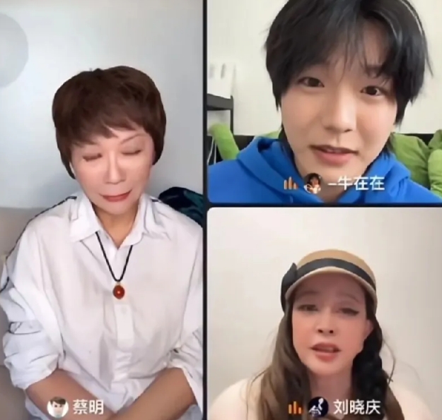 李小冉的“推你上台”艺术，四五十岁也童心未泯！

我姐一语中的，李小冉就是那类同