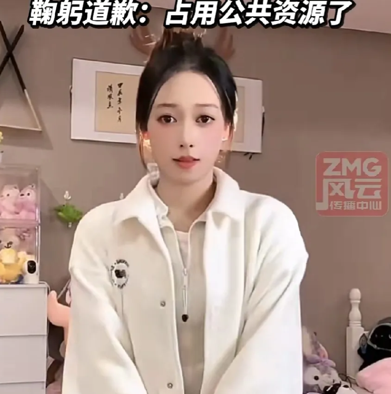 吴柳芳，坦言“她嘴笨，但肢体协调”，实际上，正如她所说: