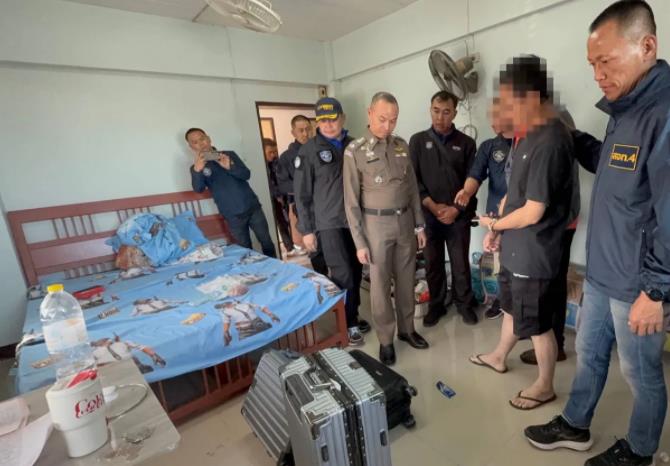 泰国警方这回动真格的了！王星刚走，他们就成功逮捕了2名电诈中国团伙成员。

泰国
