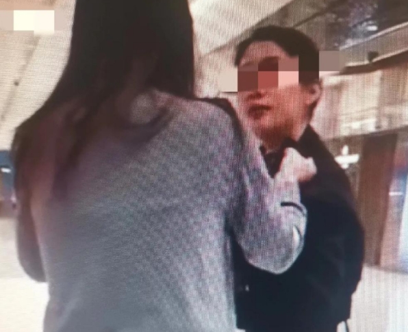合肥LV柜姐叫爸爸后续：聊天记录曝光