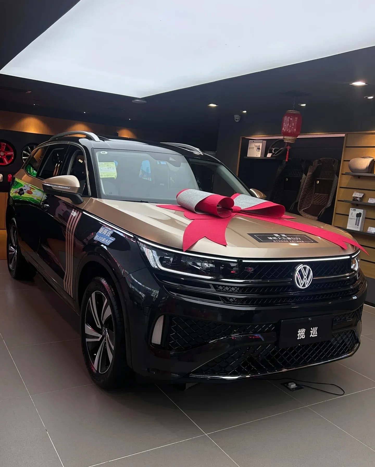 买揽巡的人为啥这么少？

空间大、动力强，内部乘坐舒适、前脸霸气、10.25英寸