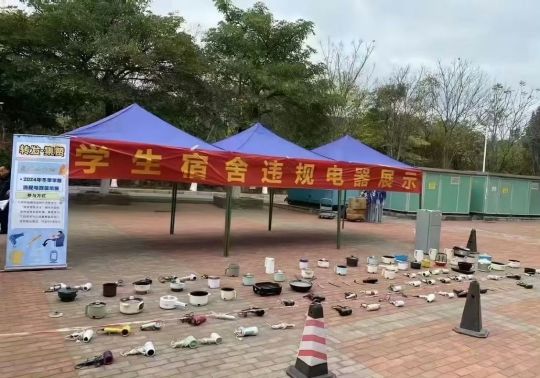 别的可以理解，这冰箱有点夸张了