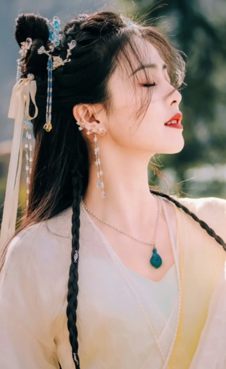 白鹿——清新脱俗