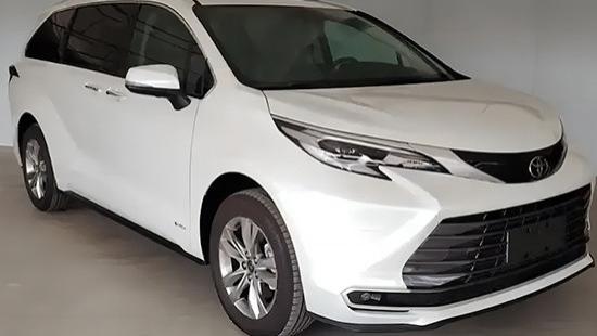 新款丰田赛那SIENNA震撼来袭，正式登陆市场，引领MPV新风尚！