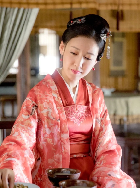 她是娱乐圈“最干净”的女艺人