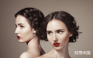 双胞胎妹妹因为高考成绩比不过我，和我同归于尽，我俩都重生了，这次会如她所愿吗