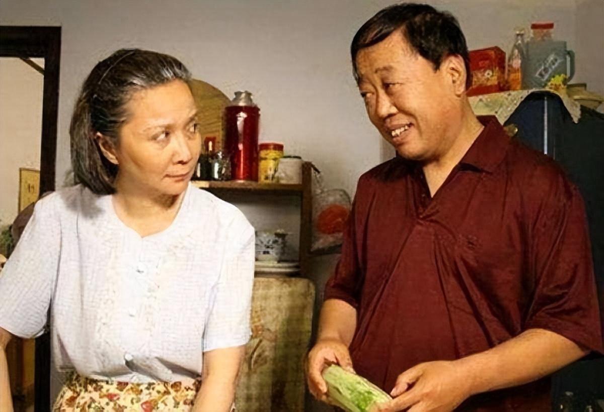 “世上再无马大姐夫”！告别仪式蔡明哭晕，德云社无人到场惹争议

痛心的消息传来，