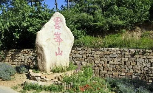 万盛云峰山陵园：一场“永久”的买卖？