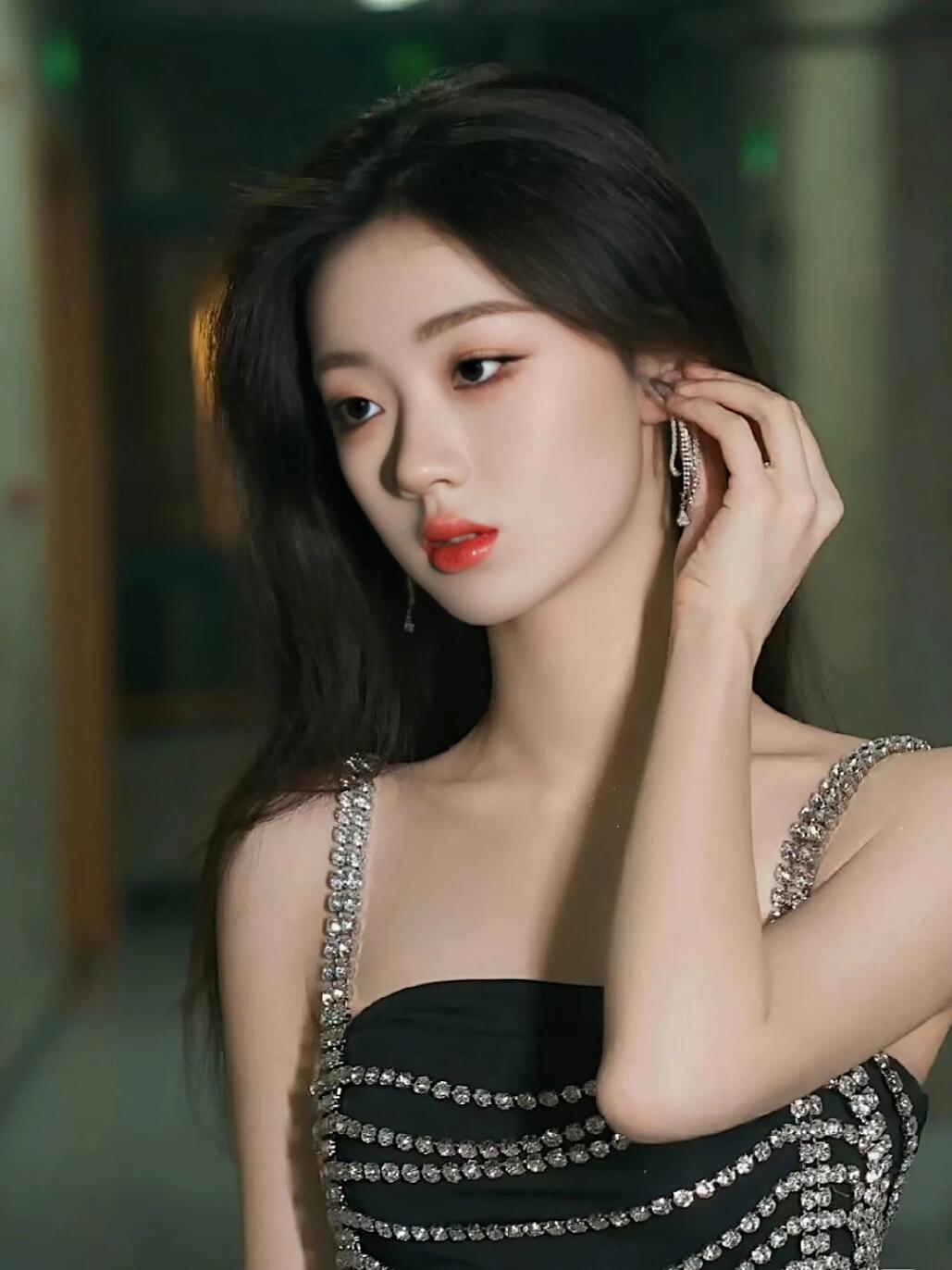 内娱明星绝美照片之单依纯