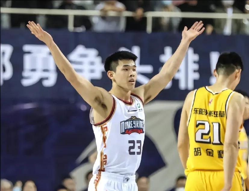 CBA第一阶段，我认为的最佳第一阵容
1号位：徐杰
2号位：林葳
3号位：