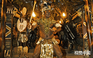 我意外当上非洲酋长