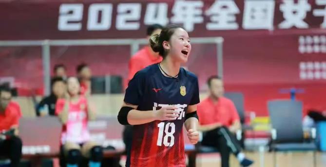 排超联赛津沪苏最强阵容，谁综合实力更强？主攻进攻最强李盈莹，发球最强小彩娃，一传