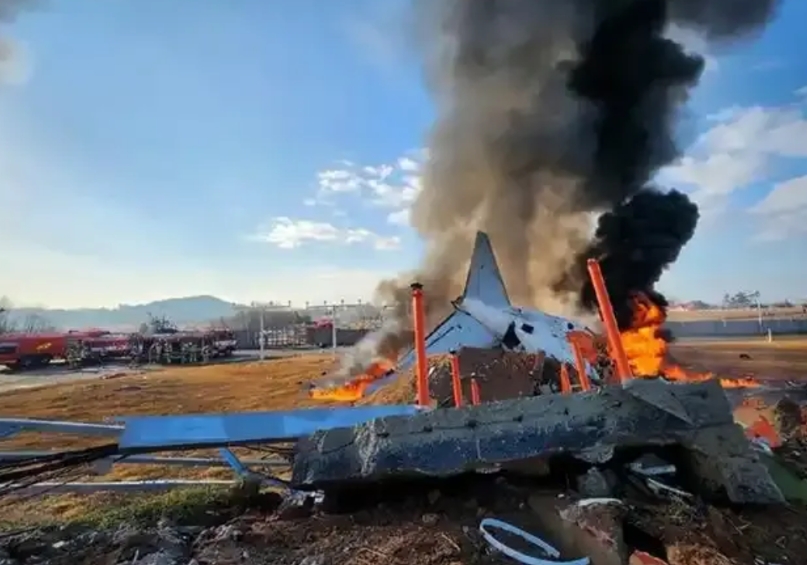 先是世越号，后是梨泰院，现在又来了个济州航空的波音737。
大家发现没有，好像韩