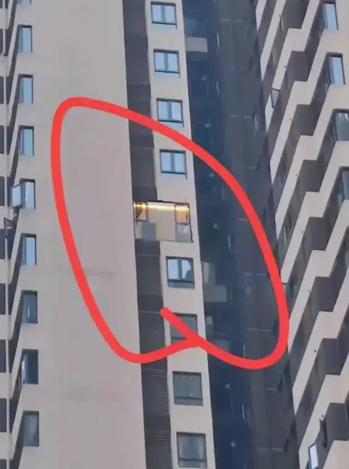 这家不是狠，就是有背景！