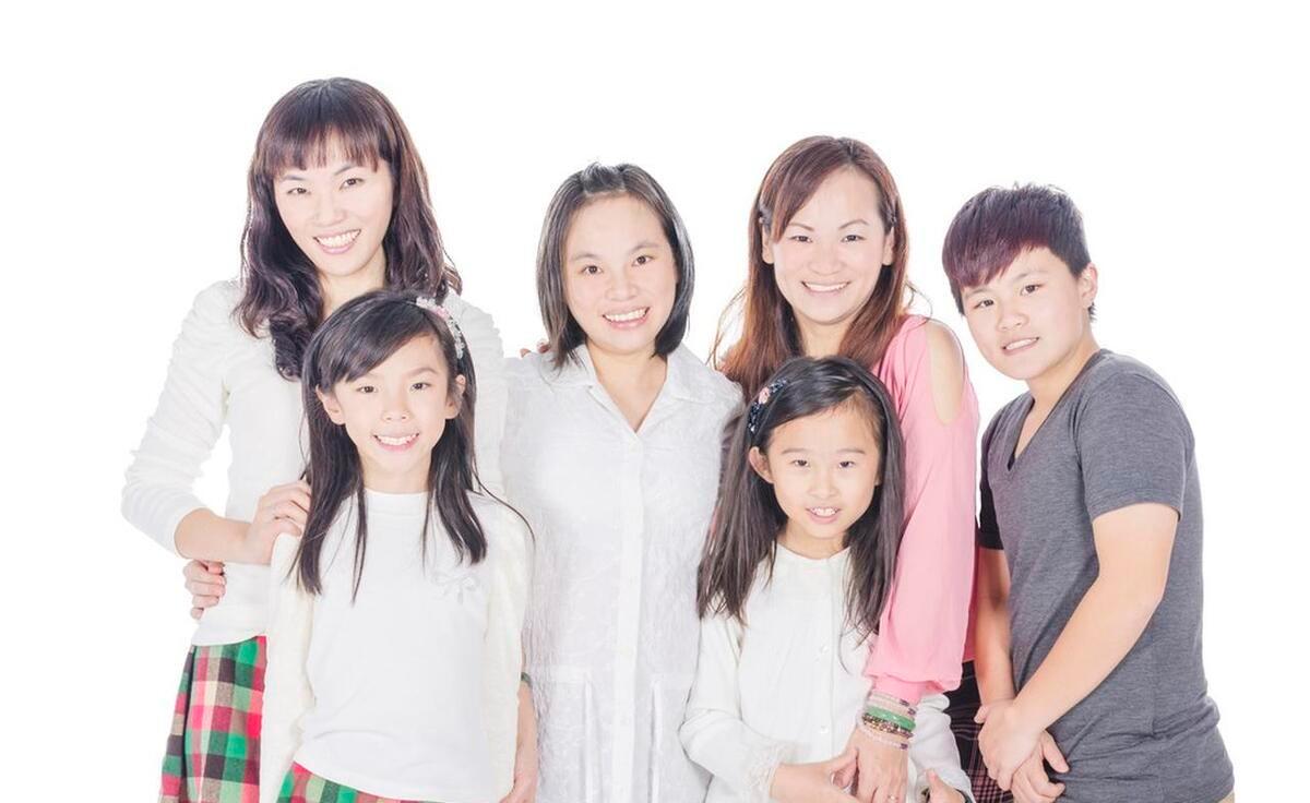 人到中年，兄弟姐妹情咋处理？智慧、理性是关键！