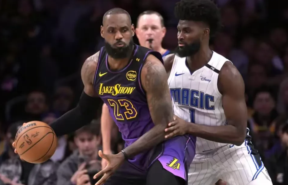 再起波澜！随着湖人1分不敌魔术，西部前五“悄悄”发生变化：

❶勇士——11胜3