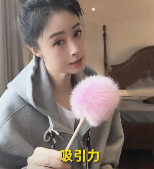 蒋欣，万万没想到！
2月17日，演员蒋欣上了热搜，不过，这一次不是有了新作品，而