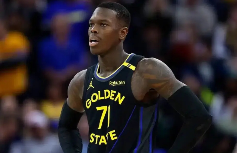 施罗德被抛来抛去
交易市场热热闹闹，勇士为了库里弄来了巴特勒，施罗德被作为交易的