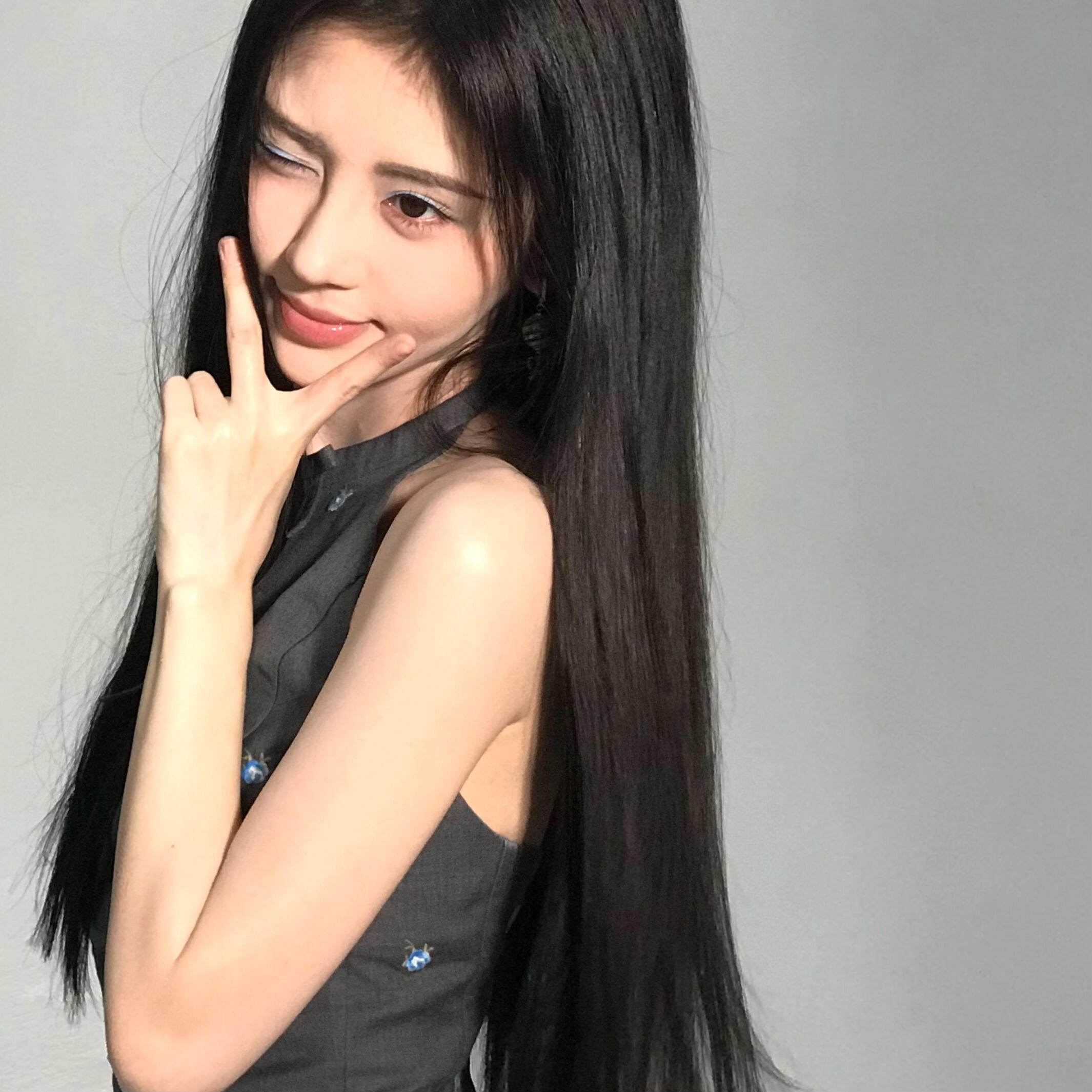 鞠婧祎——端庄而美丽