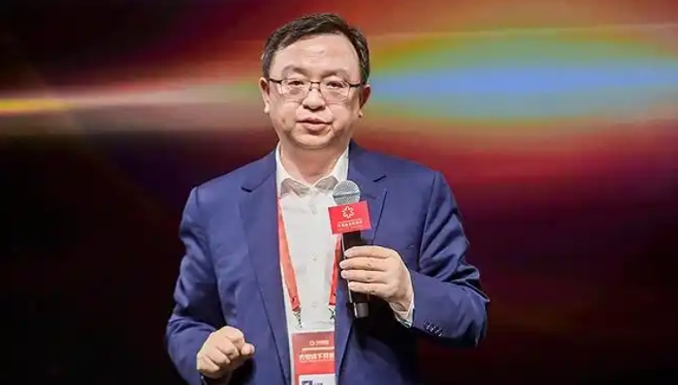 王传福亮出全民智能驾驶后，受损失最大的就是其他智能驾驶厂家。
以前这些厂家拿智能