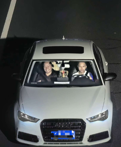我看了半天也看不出来，这到底哪里违规了？