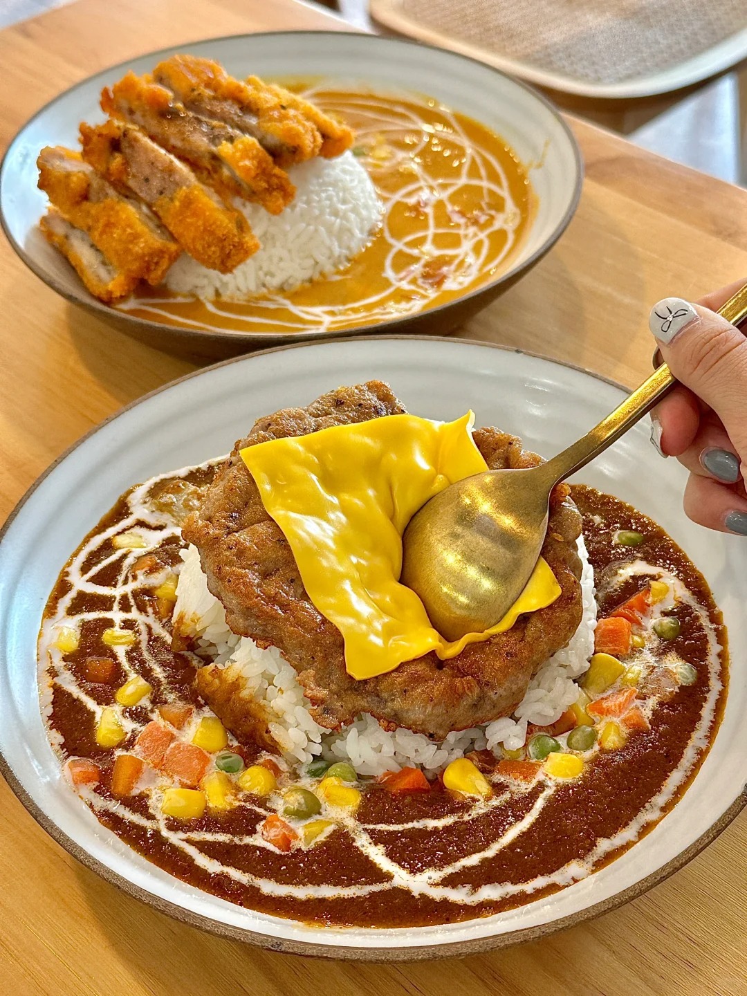 成都我只愿意带好朋友去的11家店…（附地址
有二人食的可爱饭饭🍚
也有带上饭搭