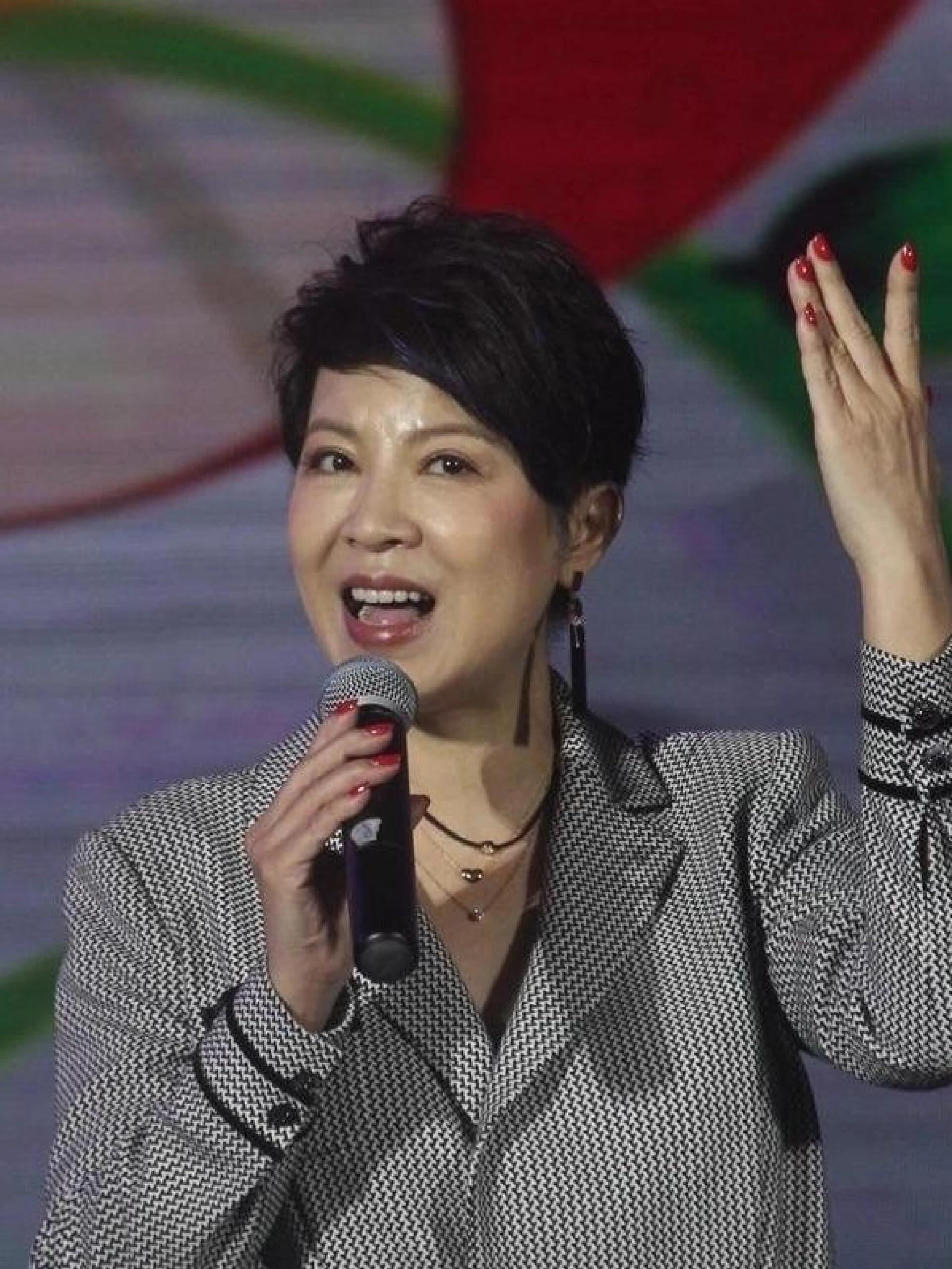 杭天琪对爱情的追求