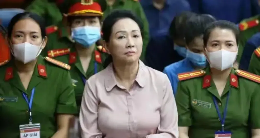 越南女首富、地产大亨张美兰被判处死刑

媒体报道涉欺诈、贪腐案，涉嫌侵吞逾120